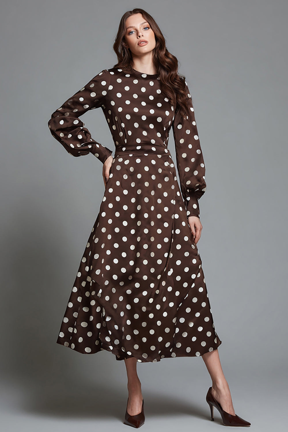 Marron foncé blanc à pois Une ligne Robe de cérémonie à col rond avec manches