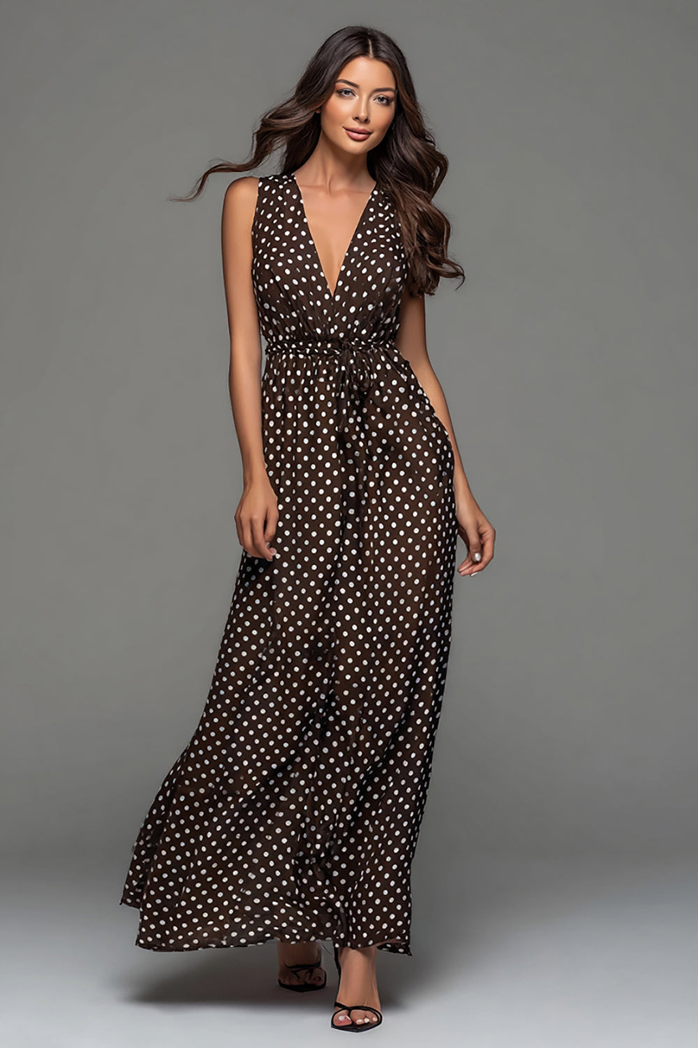 Robe longue formelle à pois blancs brun foncé avec ceinture