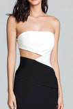 Robe longue formelle sans bretelles noire et blanche découpée avec fente