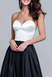 Noir et blanc Robe longue formelle en satin une ligne