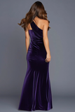 Robe formelle en velours froncé prune à une épaule