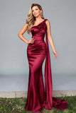 Sirène de Bourgogne froncée une épaule longue robe formelle avec cape