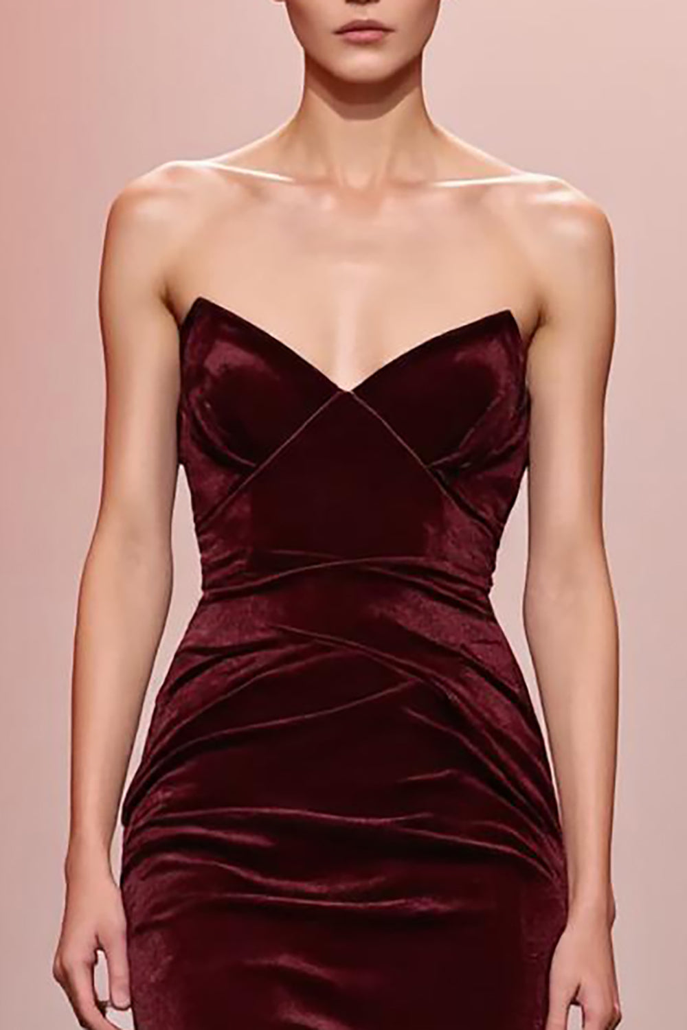 Robe de soirée longue sans bretelles en velours sirène rouge foncé
