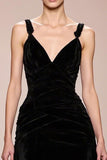 Robe de soirée longue dos nu en velours noir avec fente