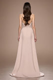 Robe de soirée maxi froncée en satin champagne avec fente