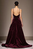 Robe longue de soirée en velours bordeaux à bretelles spaghetti