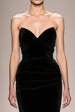 Robe de soirée longue sans bretelles en velours sirène noire