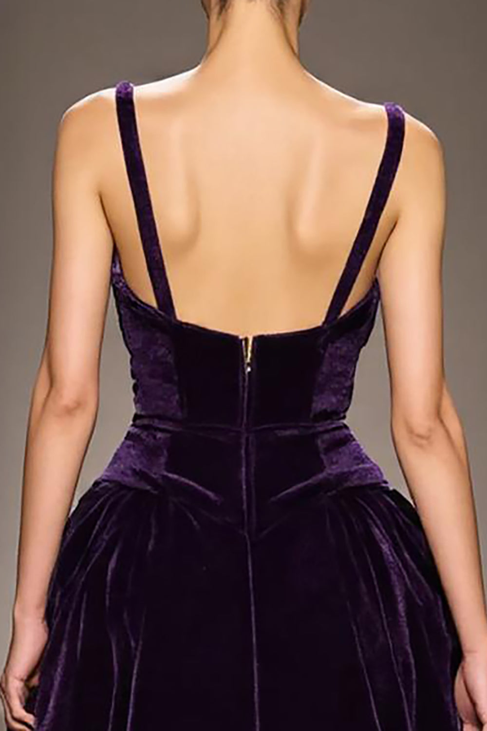 Velours violet foncé Une ligne Robe de soirée longue à col en V profond