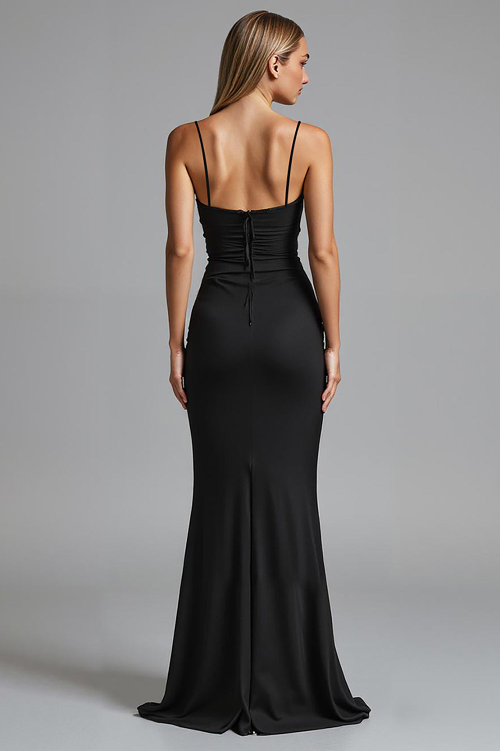 Spaghetti Straps Noir Strecth Satin Sirène Robe de soirée froncée