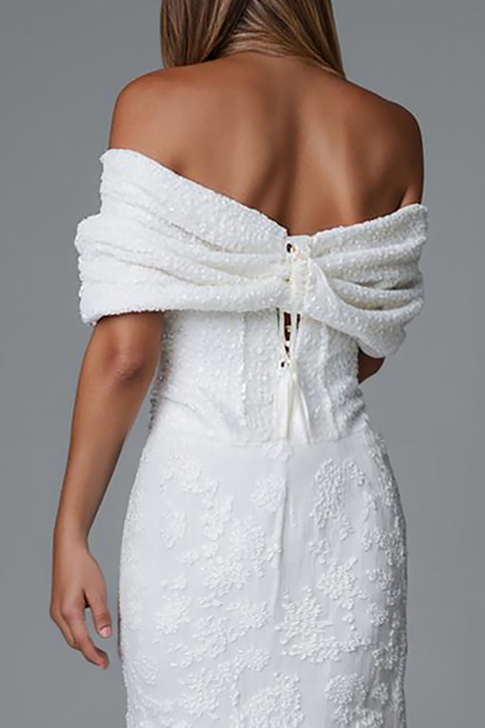 Robe de soirée sirène ivoire à épaules dénudées avec dentelle