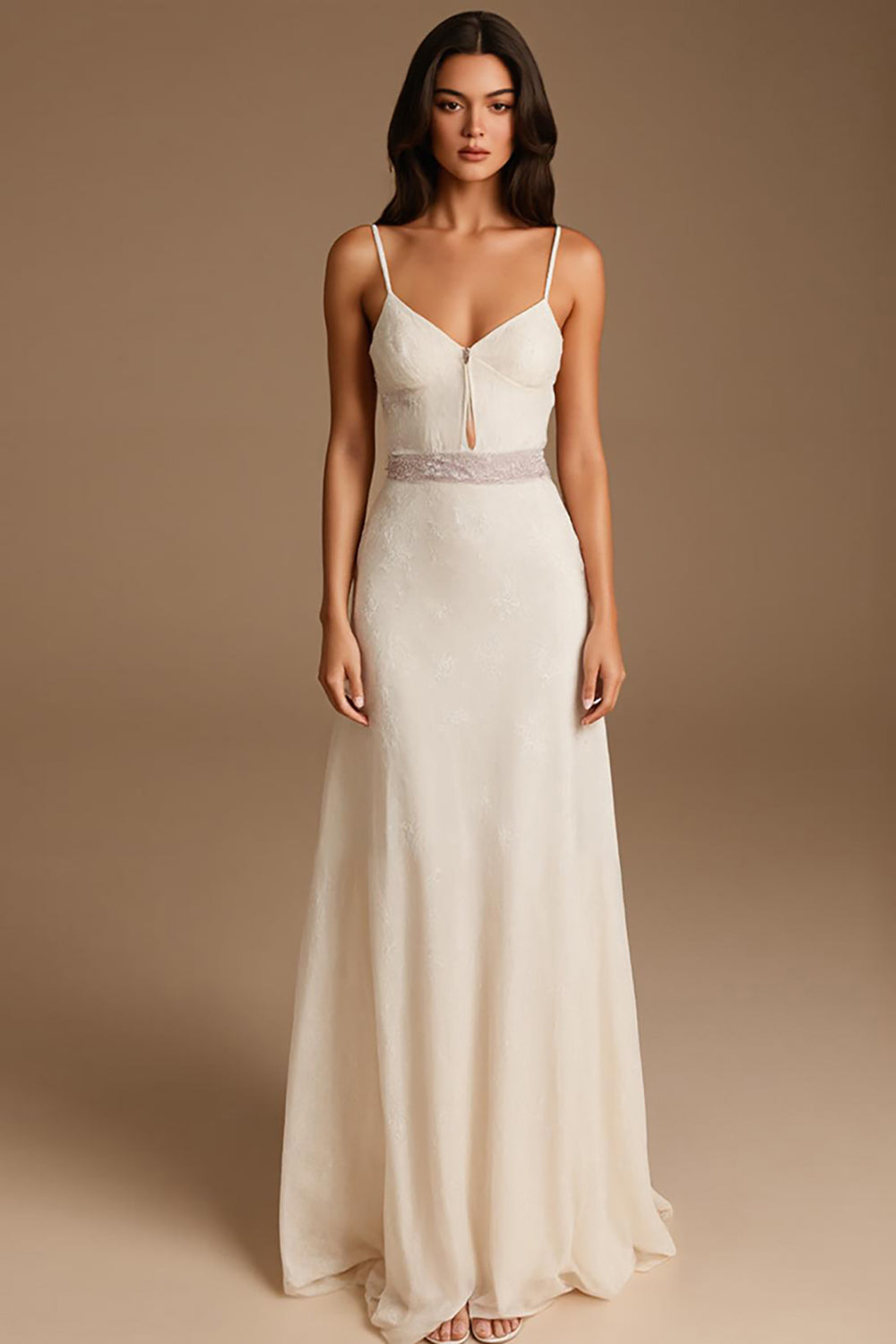 Robe formelle à bretelles spaghetti ivoire