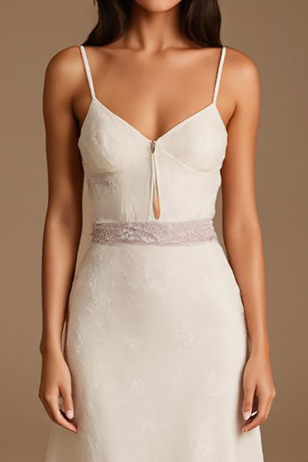 Robe formelle à bretelles spaghetti ivoire