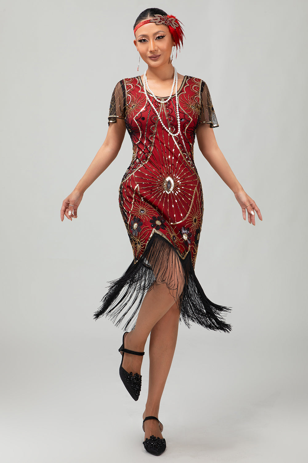 Robe à paillettes à franges à encolure dégagée noir rouge des années 1920 avec ensemble d’accessoires de 5 pièces