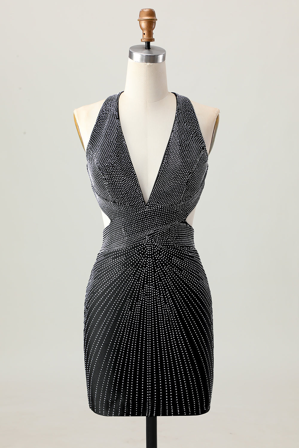 Robe de bal moulante noire à col en V perlée