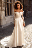 Robe de mariée ivoire à épaules dénudées en satin A-trapèze avec dentelle