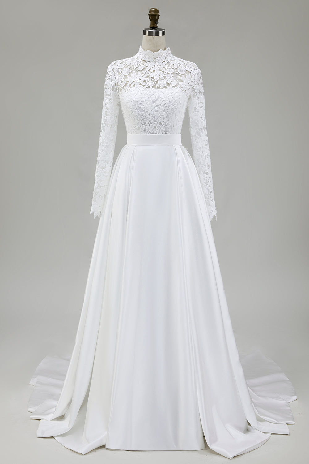 Ivoire Une Ligne Manches Longues Col Haut Balayage Train Robe de mariée avec dentelle