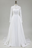 Ivoire Une Ligne Manches Longues Col Haut Balayage Train Robe de mariée avec dentelle