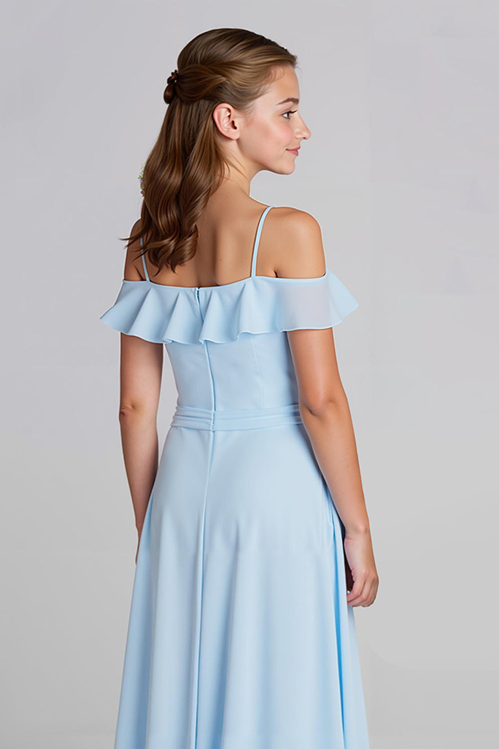 Mousseline de soie bleu ciel trapèze épaule froide longue robe de demoiselle d’honneur junior