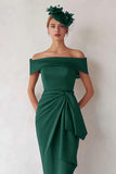 Robe de mère de la mariée à épaule large fourreau vert foncé froncé