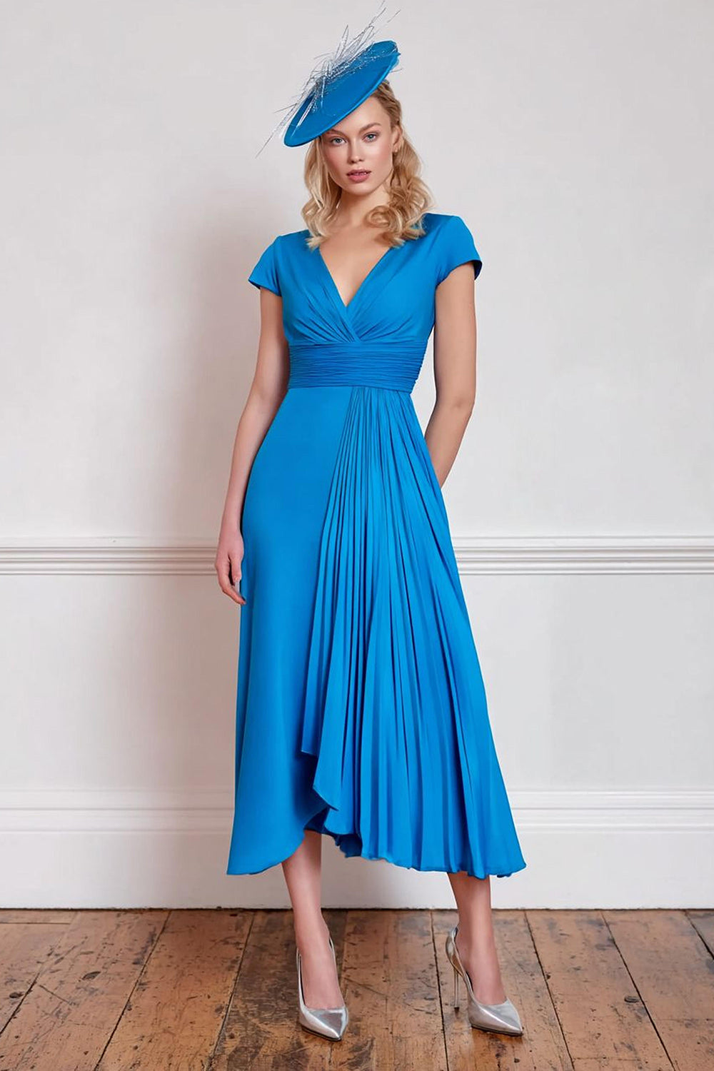 Mousseline de soie Bleu Une ligne V Col Plissé Robe Mère de la Mariée