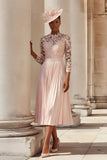Mousseline de soie rose poudré Une ligne plissée Midi Robe de mère de la mariée avec dentelle
