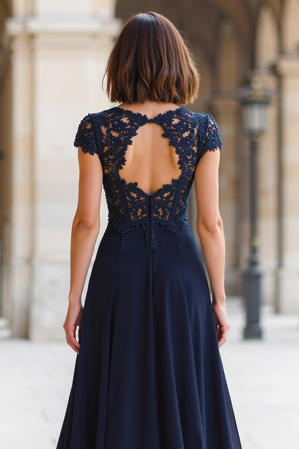 Mousseline de soie marine col rond trapèze longue mère de la mariée robe avec dentelle