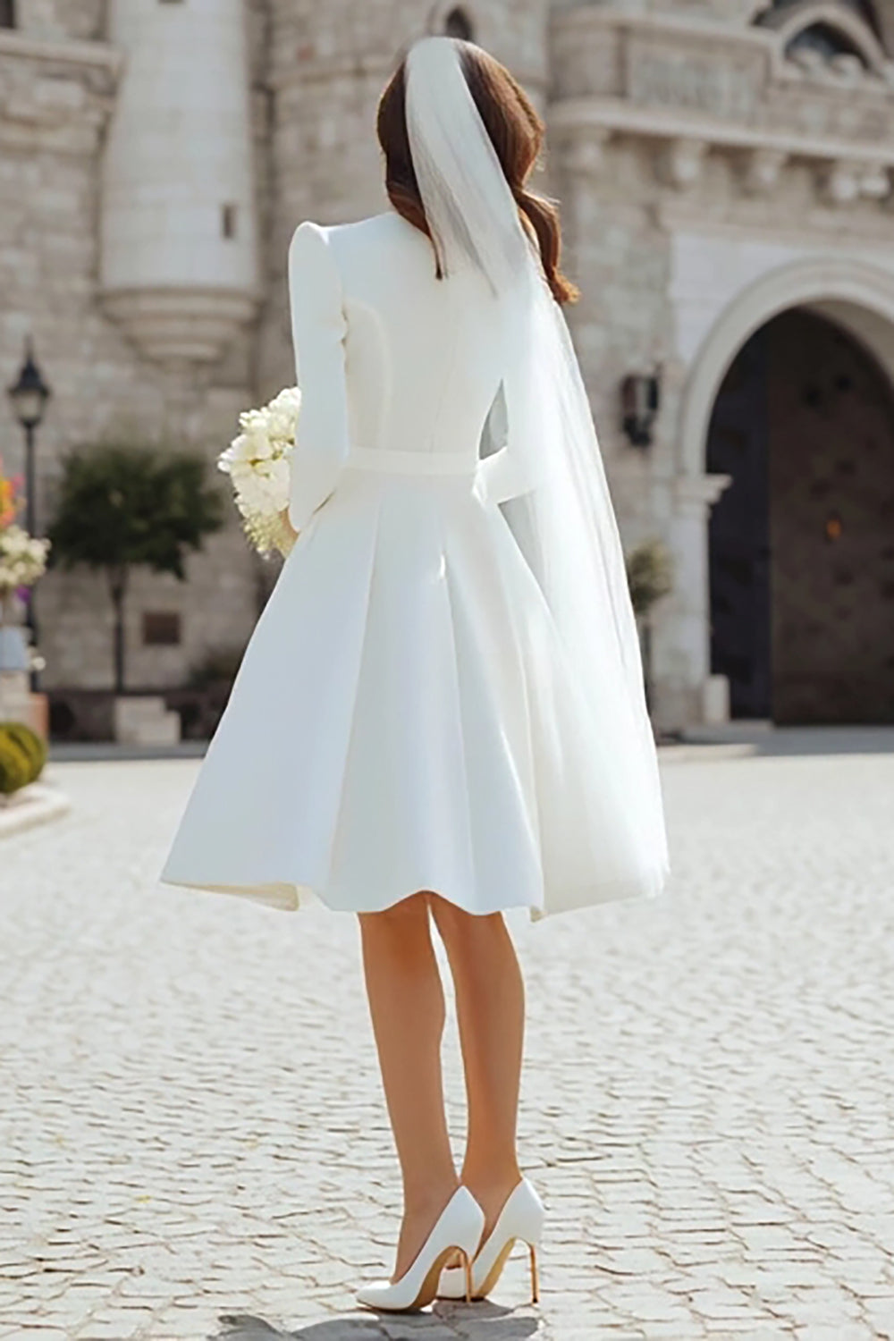 Robe midi de fiançailles en satin trapèze ivoire