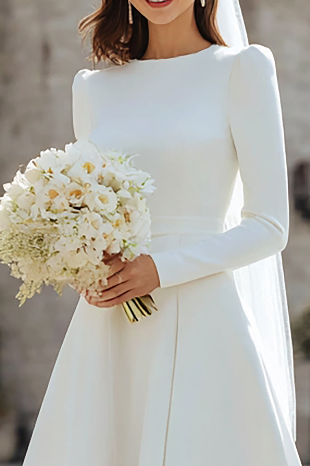 Robe midi de fiançailles en satin trapèze ivoire