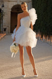 Tulle ivoire une ligne une épaule robe de mariée courte avec volants
