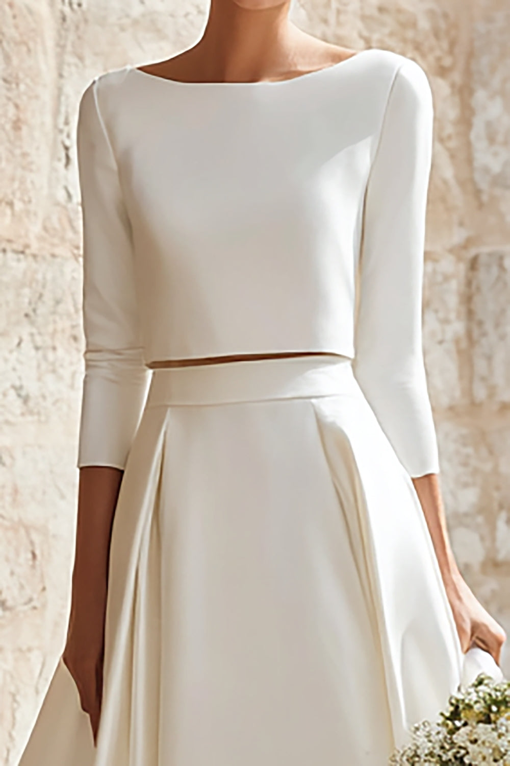 Ivoire bateau col satin 2 pièces balayage traîne une robe de mariée en ligne