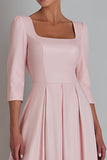 Robe de travail en satin rose à col carré une ligne avec manche