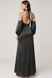 Robe formelle en satin noir dos nu avec fente