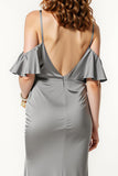 Robe longue formelle sirène en satin gris acier à épaules dénudées