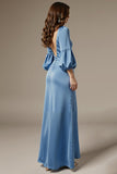 Robe formelle à manches longues sirène en satin bleu ciel à col carré