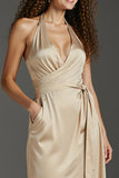 Robe longue formelle à fourreau dos nu en satin champagne avec poches