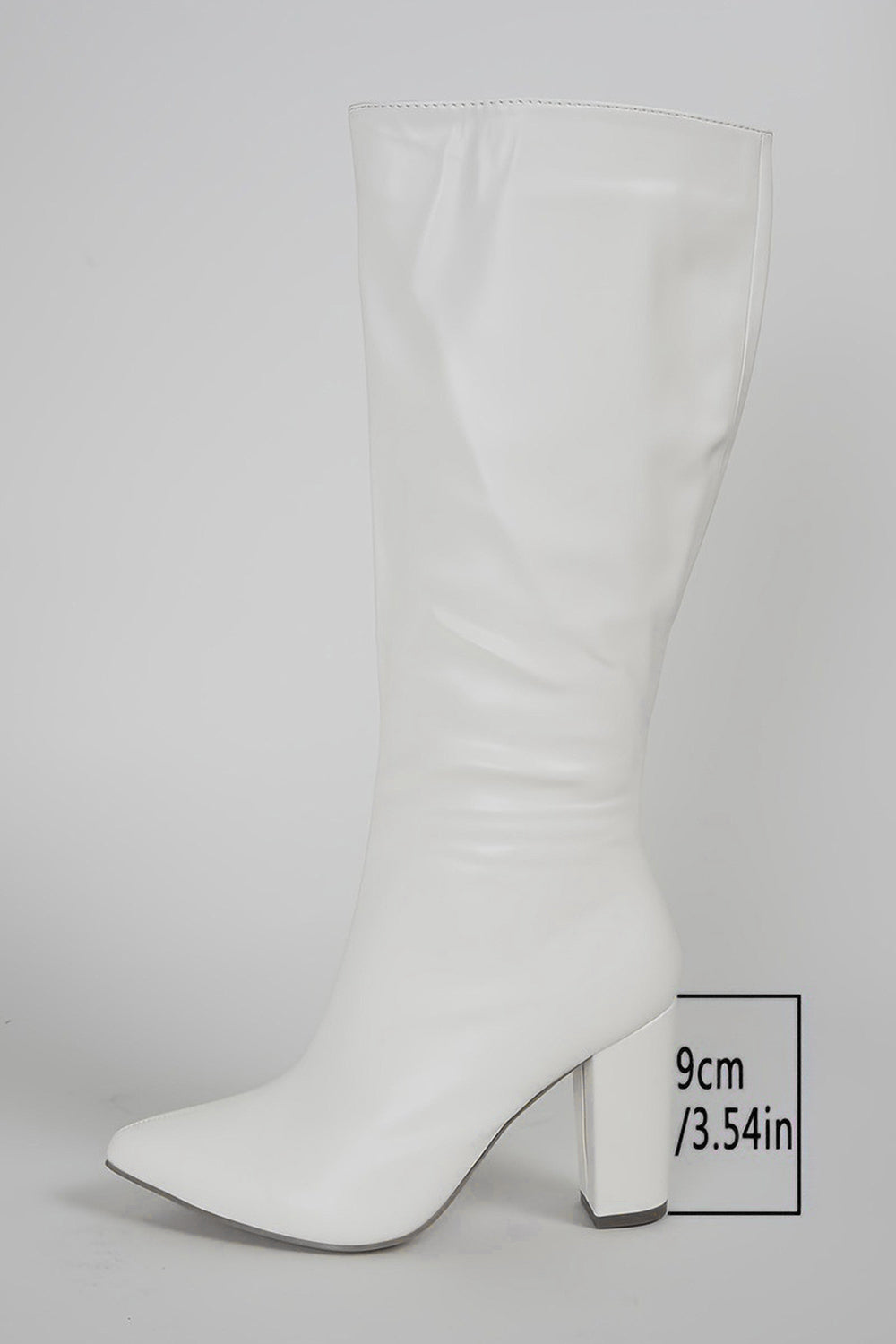 Bottes blanches à talons larges à bout pointu et à talons épais