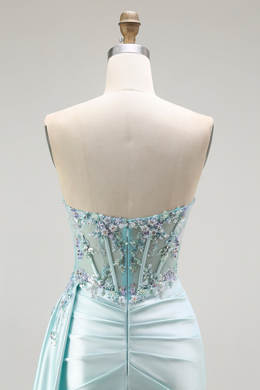 Robe de soirée longue perlée corset sirène vert clair avec banderole