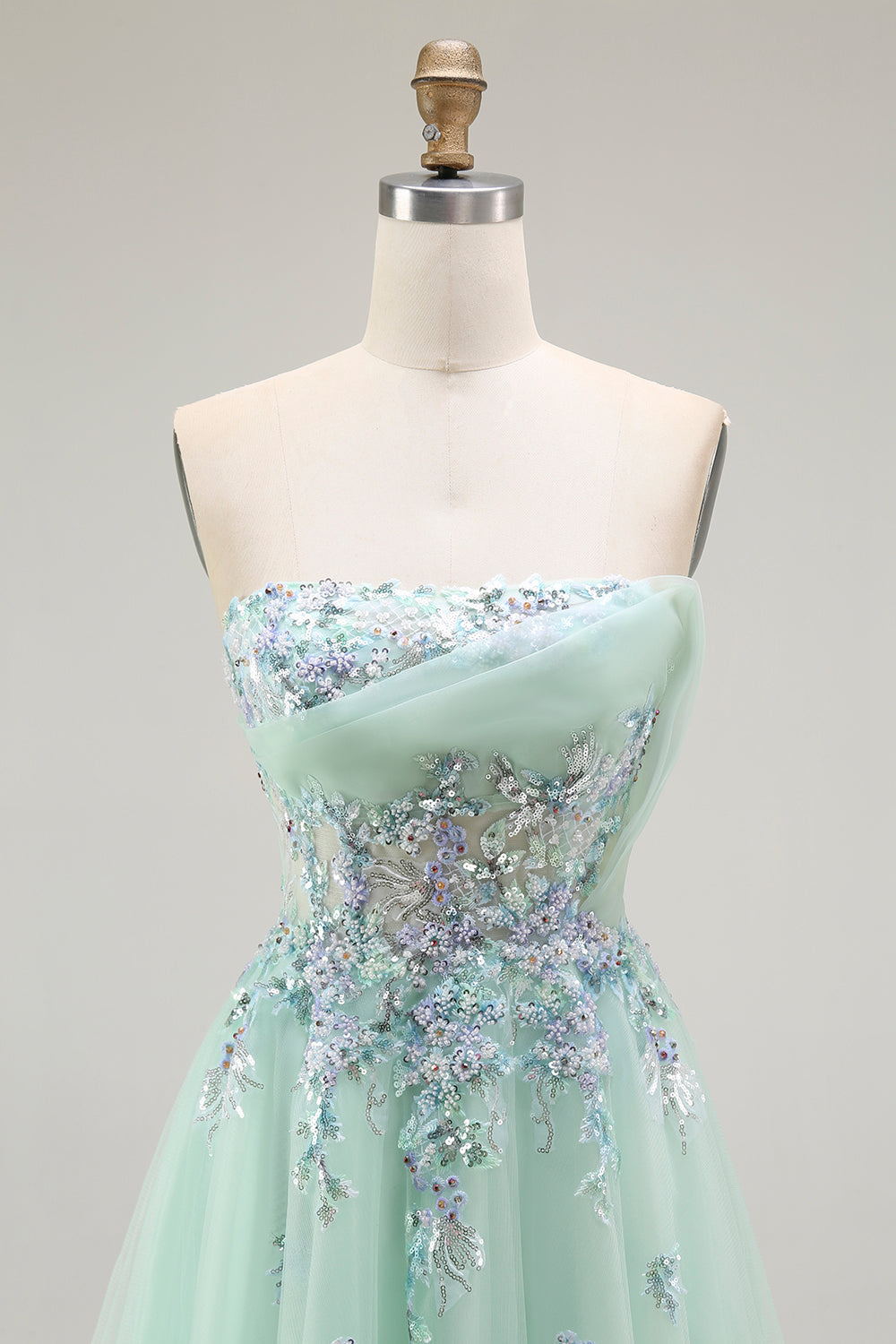 Robe de soirée longue corset transparente en tulle trapèze vert sans bretelles avec appliques