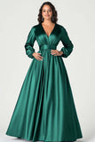 Robe de mère de mariée en satin gris bleu col V à manches longues