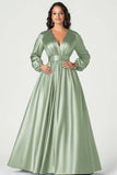 Robe de mère de mariée en satin gris bleu col V à manches longues