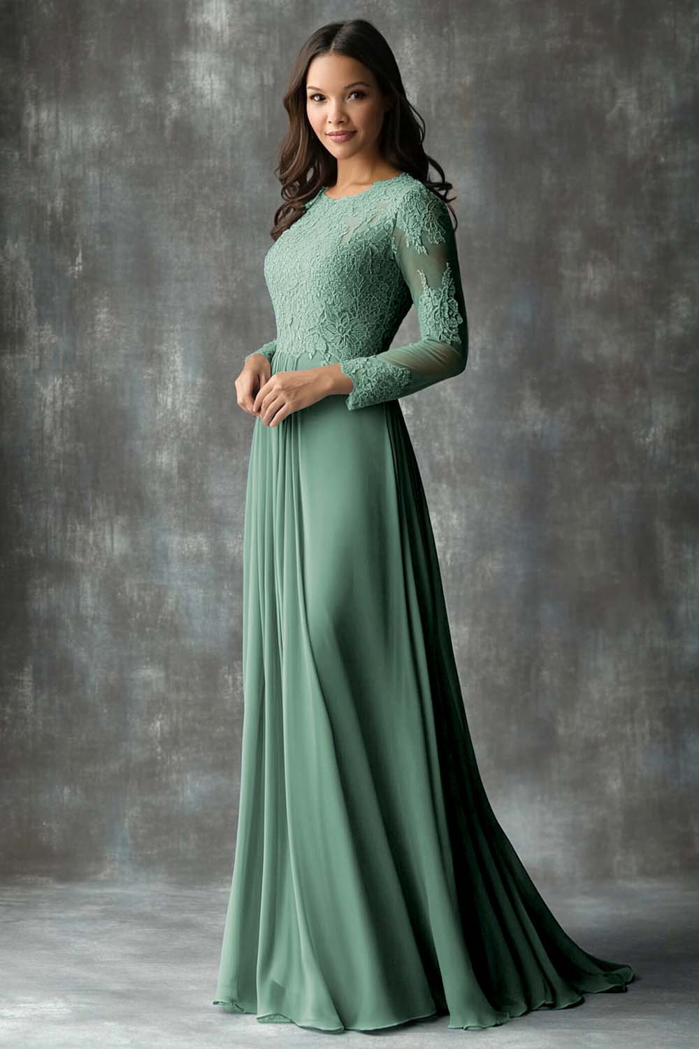 Appliques bleu poussiéreux fourreau col bateau mère de la robe de mariée