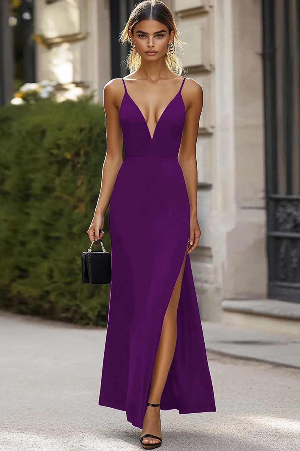 Robe longue formelle à bretelles spaghetti noires avec fente