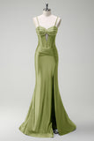 Robe de soirée longue en satin corset perlé vert foncé scintillant avec fente