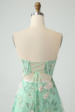 Robe de soirée corset trapèze trapèze vert clair avec broderie