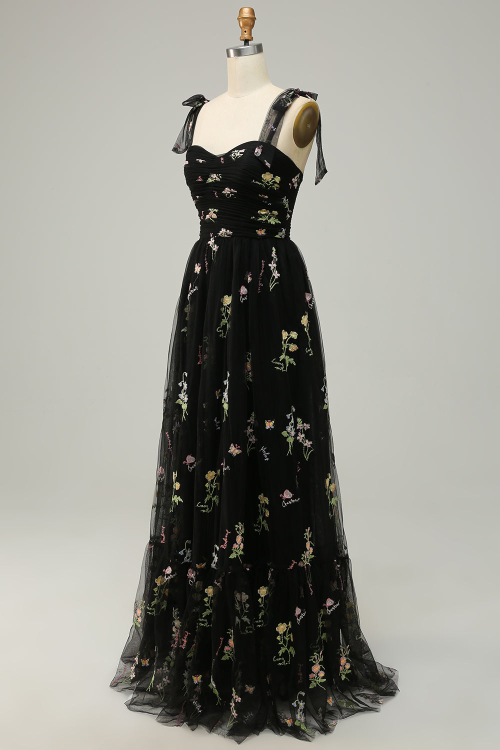 Robe de soirée longue Noir avec broderie