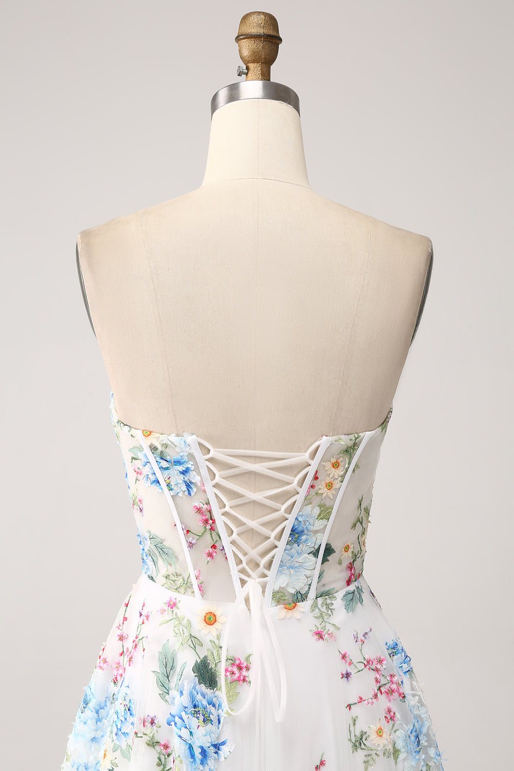 Ivoire fleur A-ligne bustier long Corset robe de bal