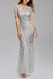 Robe Sirène à Manches Courtes en Argent
