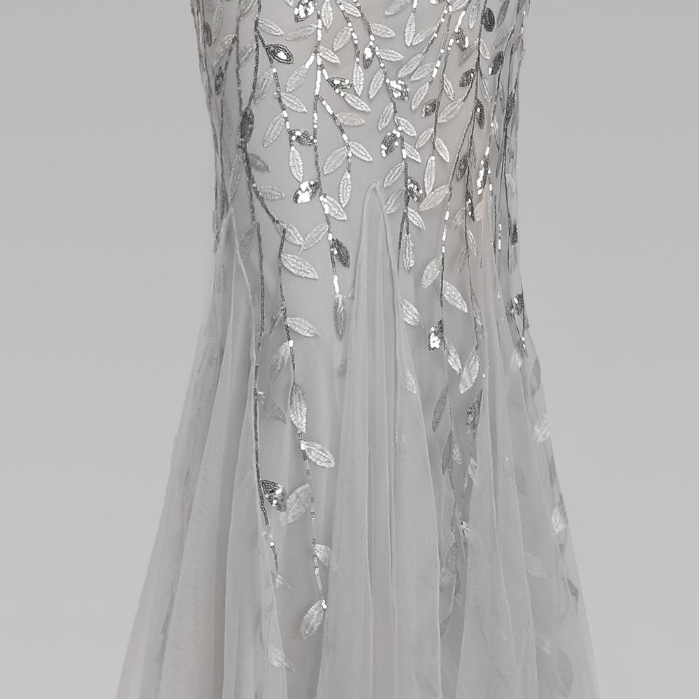 Robe Sirène à Manches Courtes en Argent