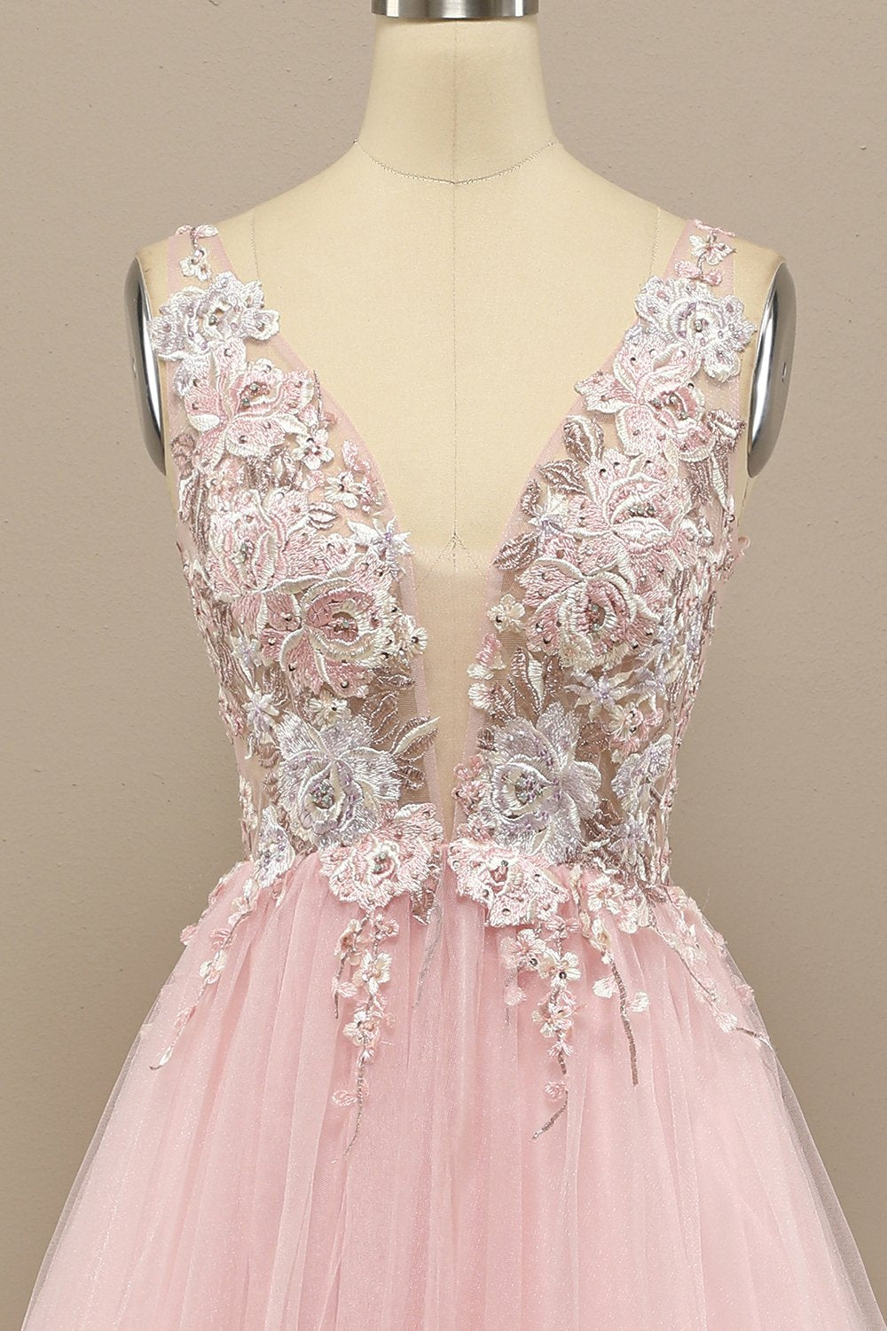 Robe de bal avec appliques