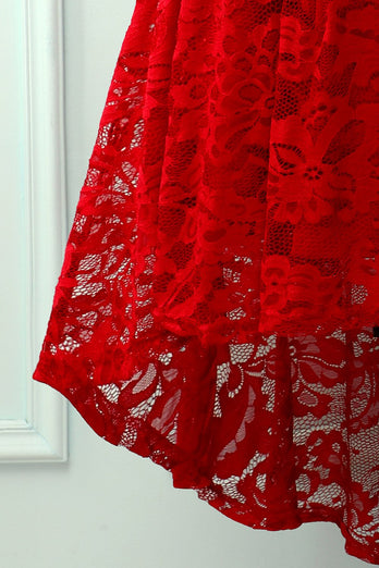 Robe asymétrique en dentelle rouge foncé